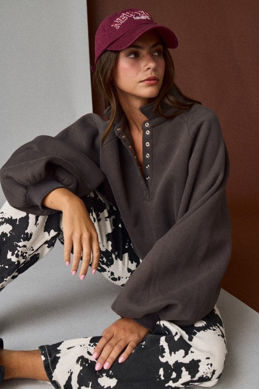 SNAP COLLARD SWEATER- PREORDER