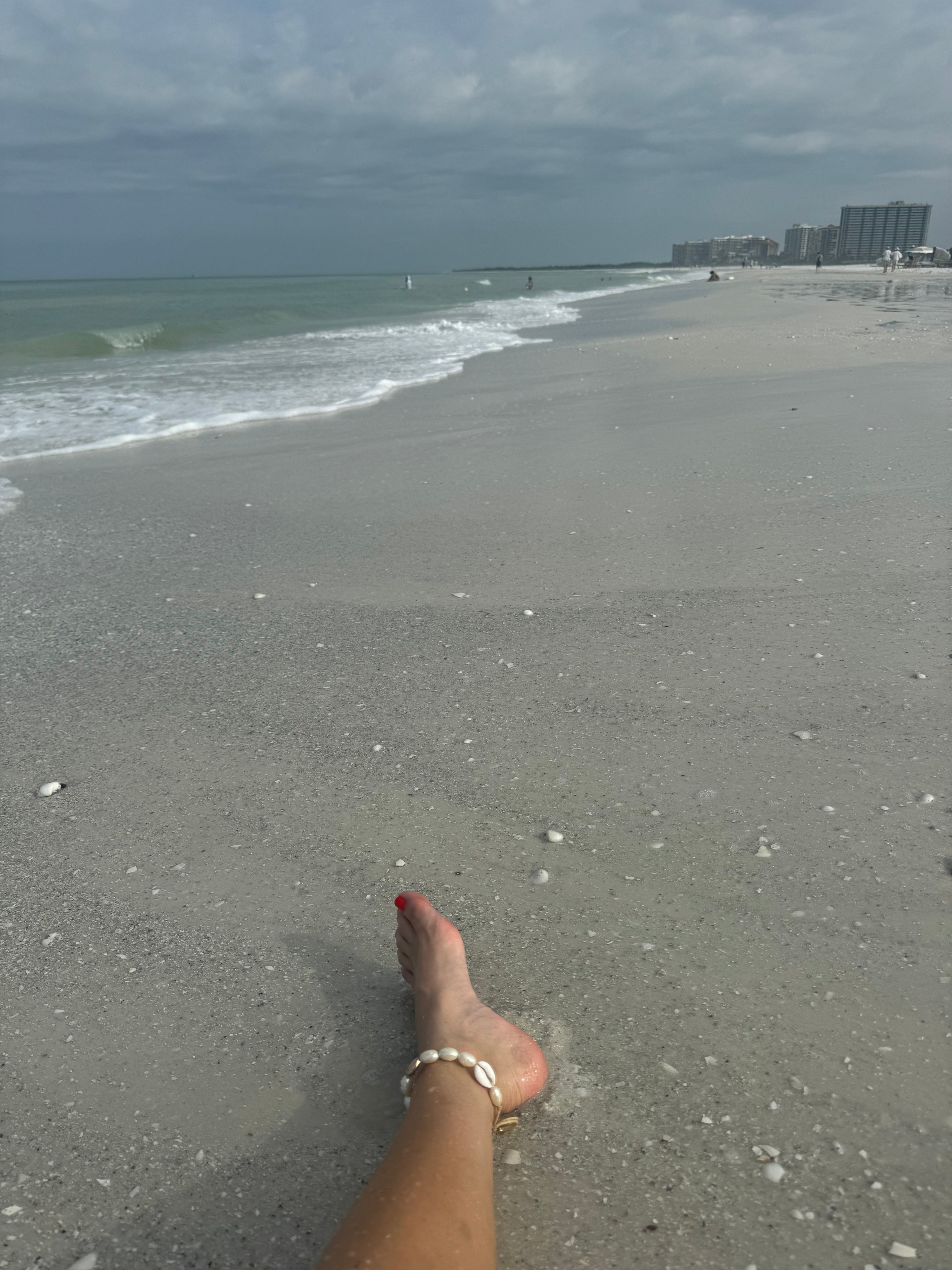 SHELL ANKLET