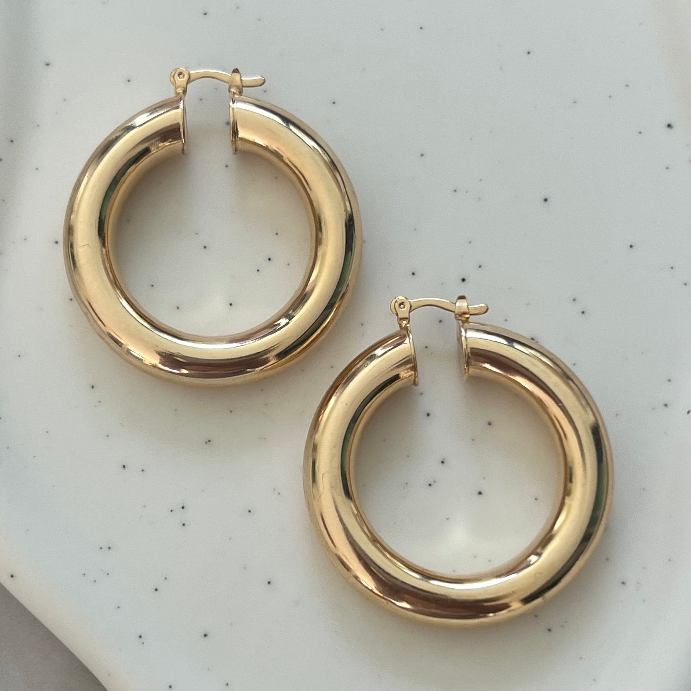 FLOATIE HOOPS