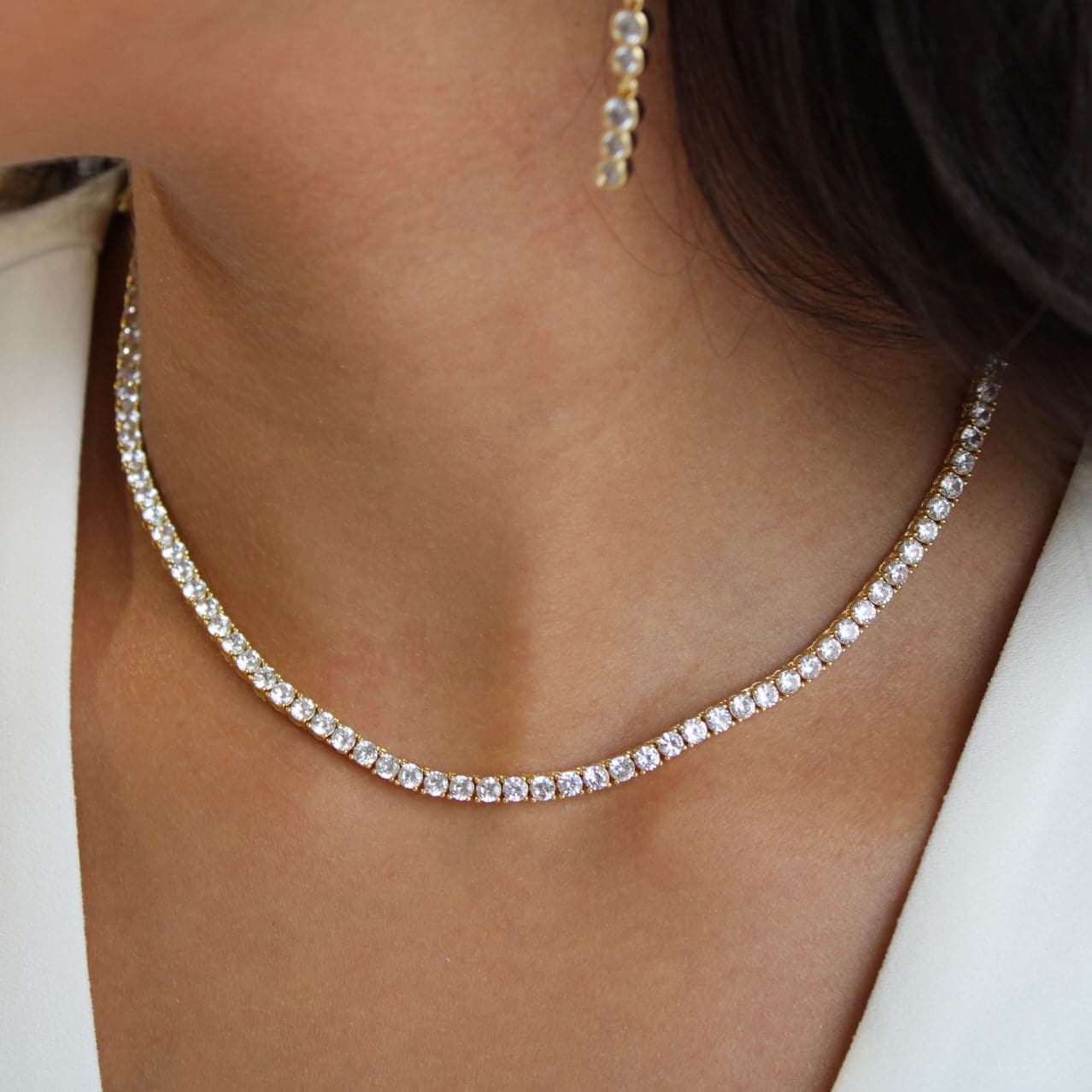 SIX FIGURE TENNIS NECKLACE