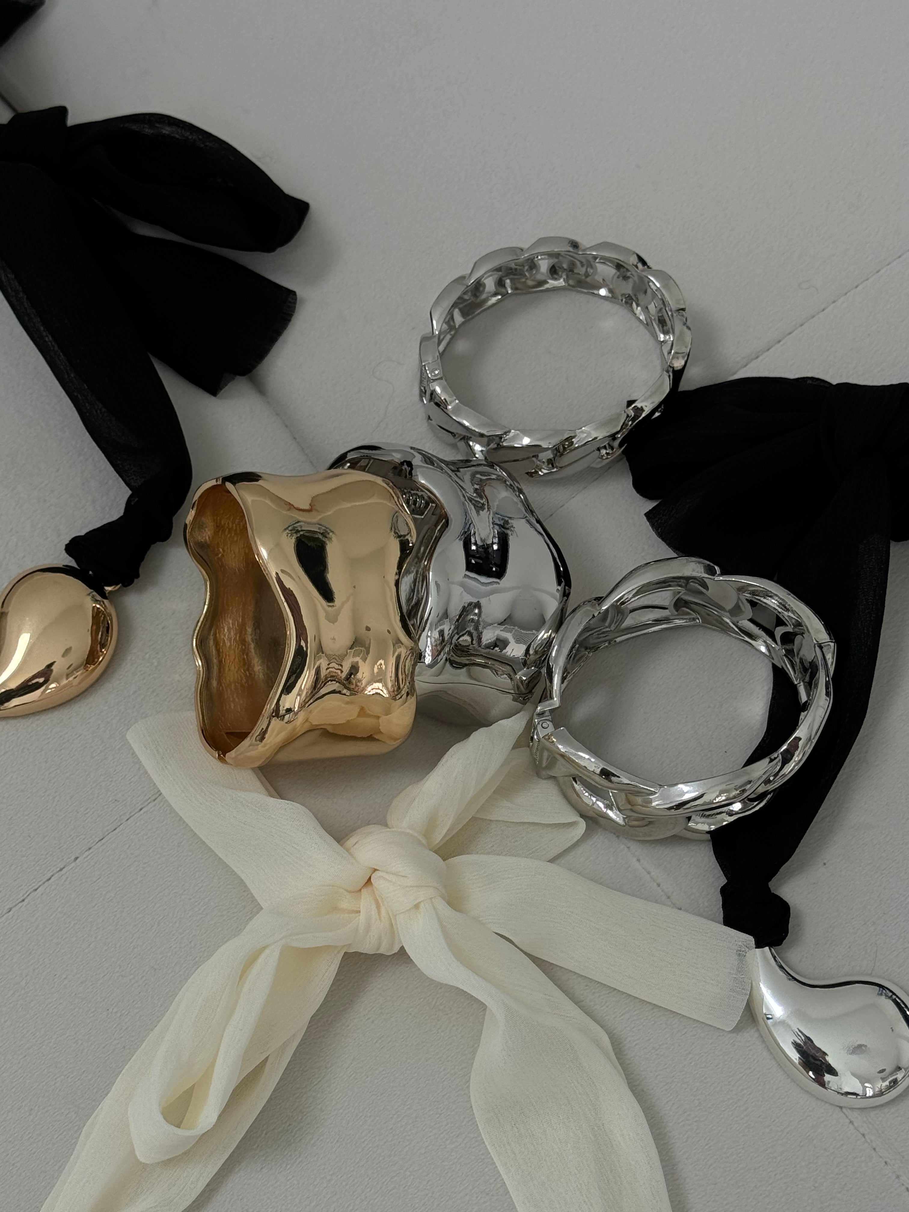 HEIRESS CHIFFON CHOKER