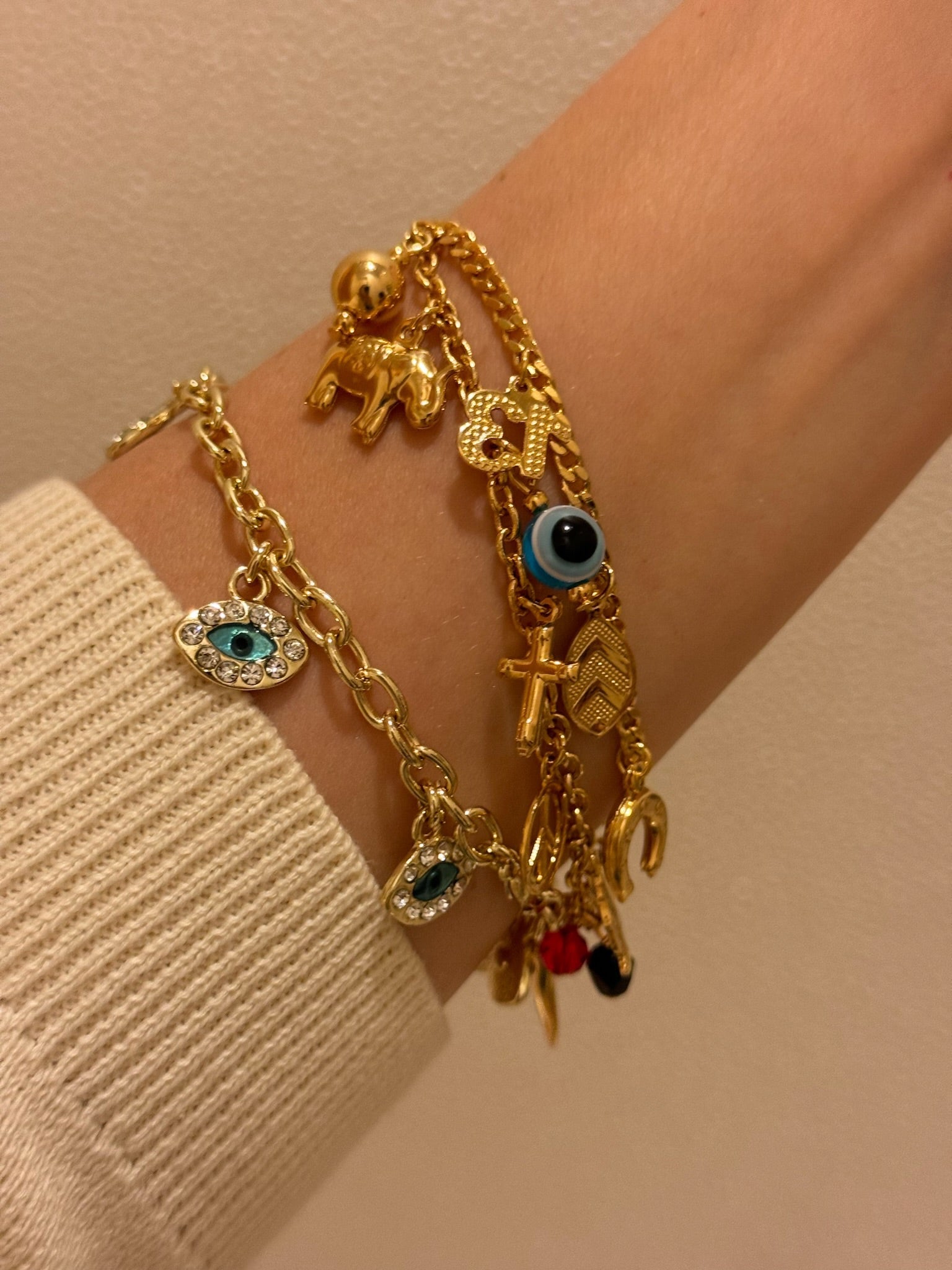 SEVEN SIGNS BRACELET
