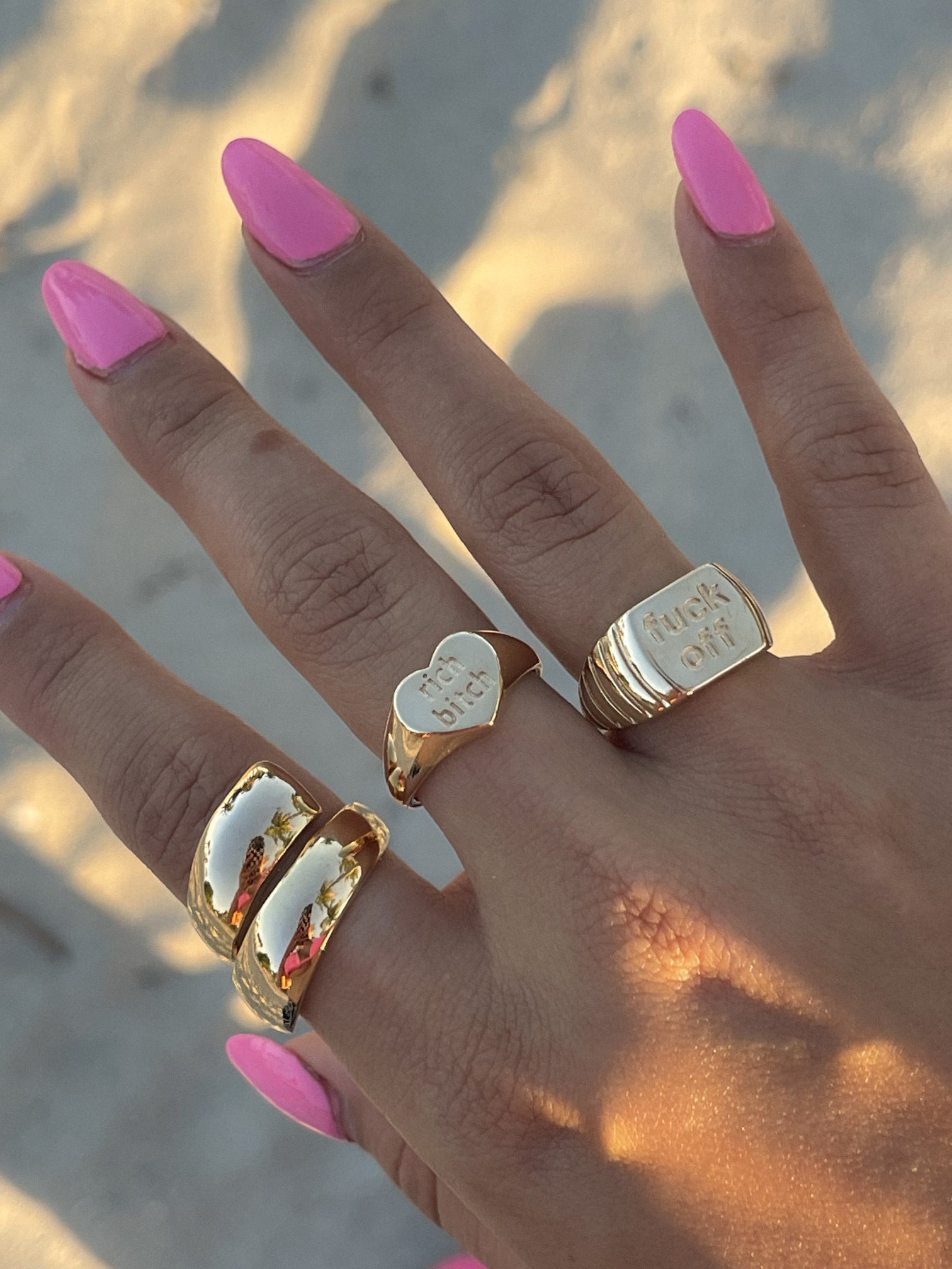 HAPPY THOUGHTS RING