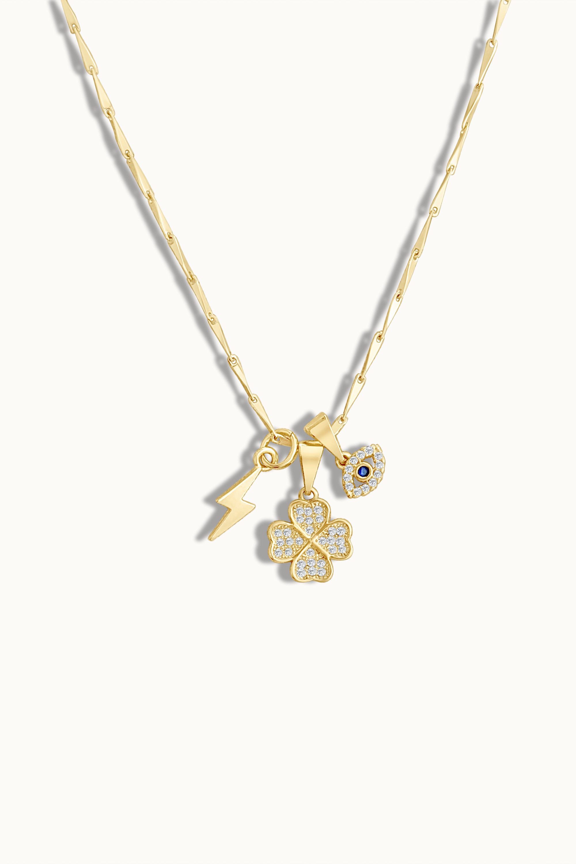 LUCKY STRIKE NECKLACE