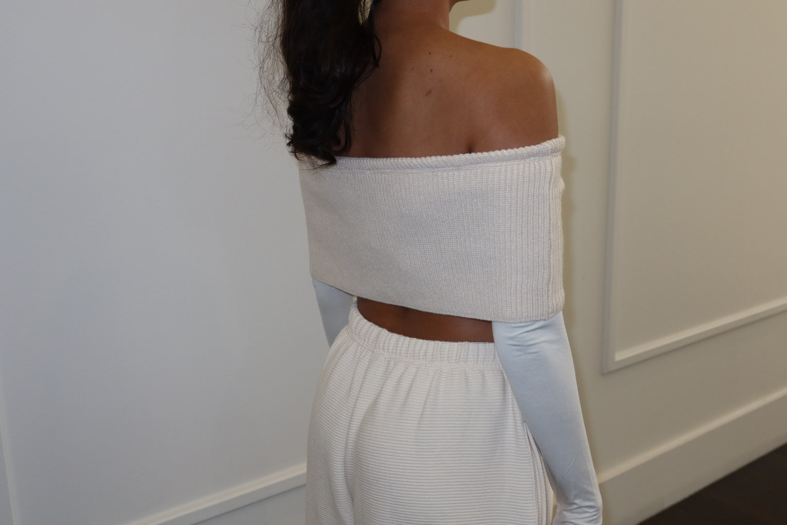 Khloé Ivory Crop