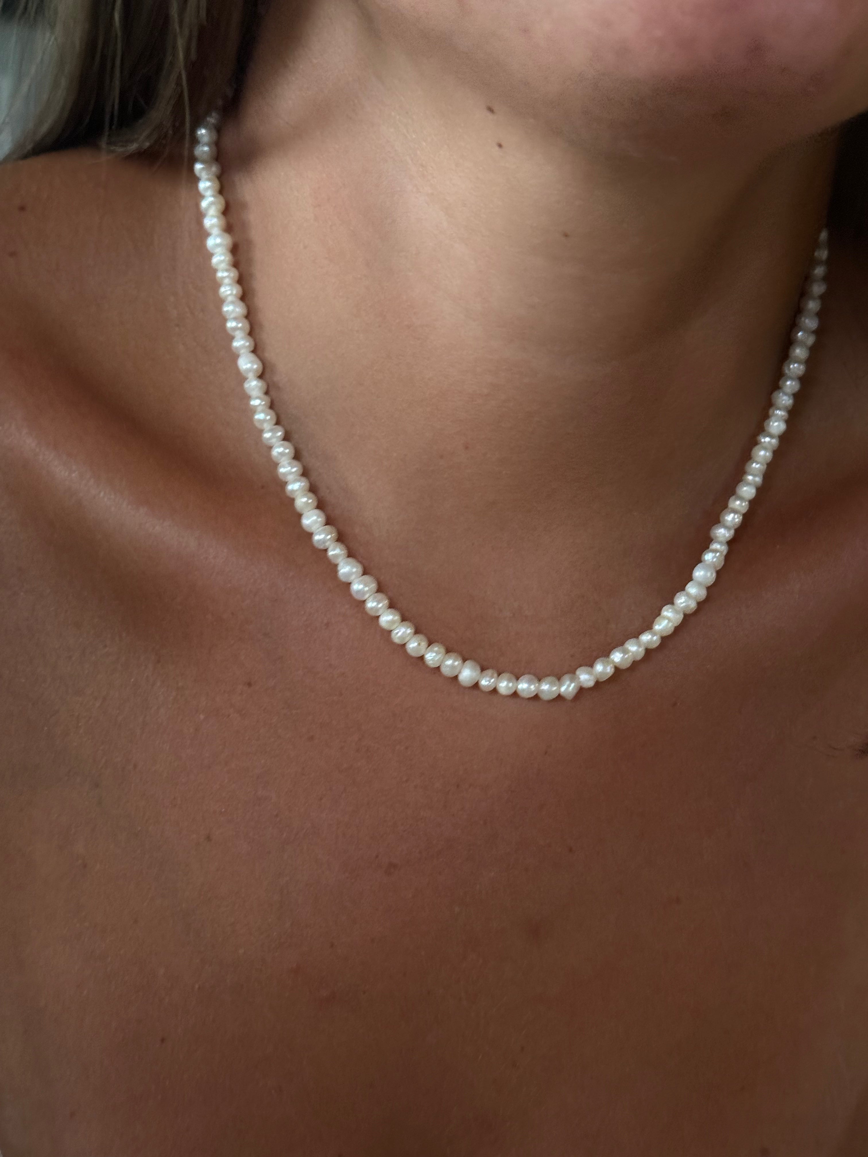 COSTIERA PEARL NECKLACE