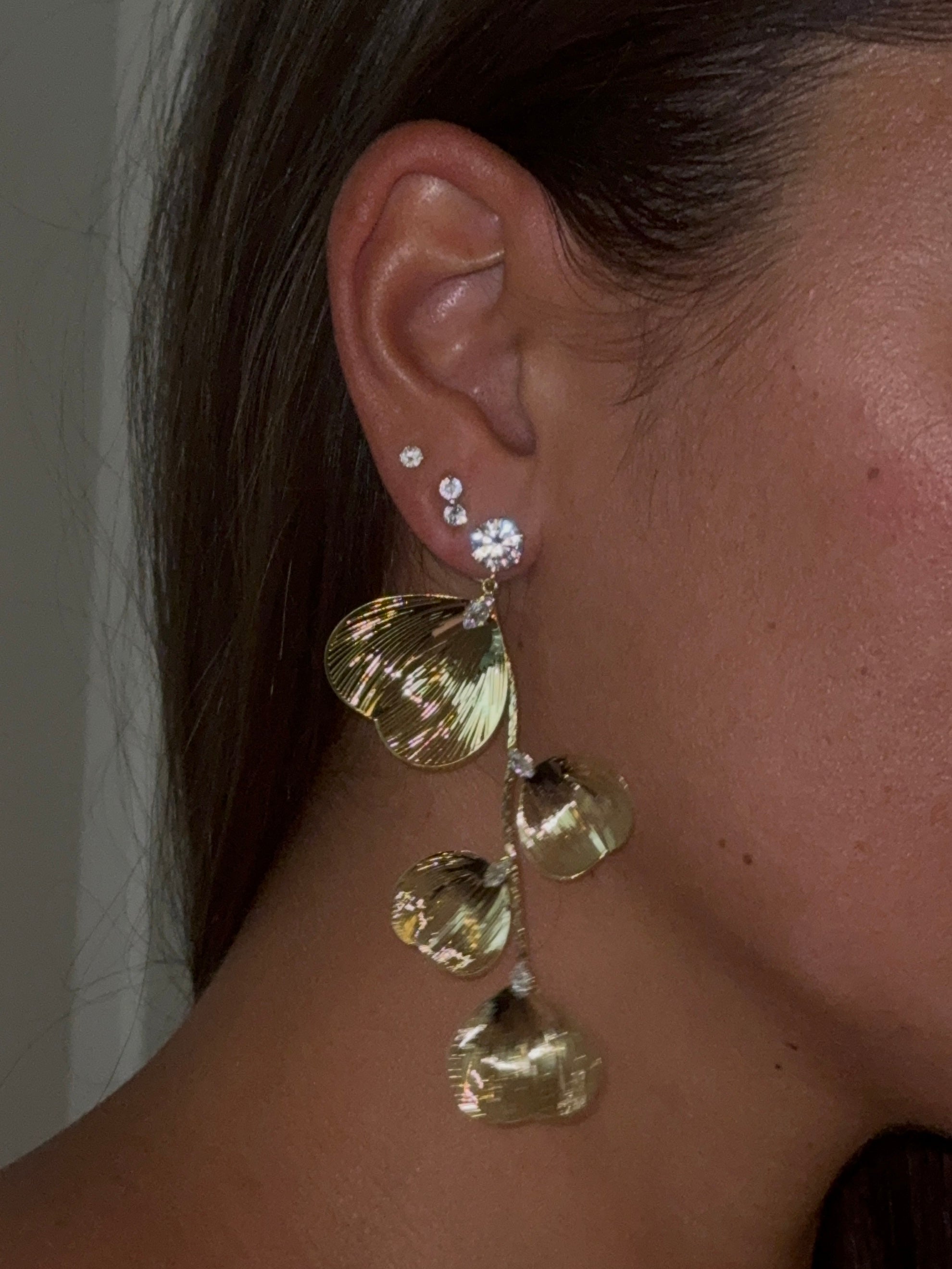 LUCKY PETAL EARRINGS