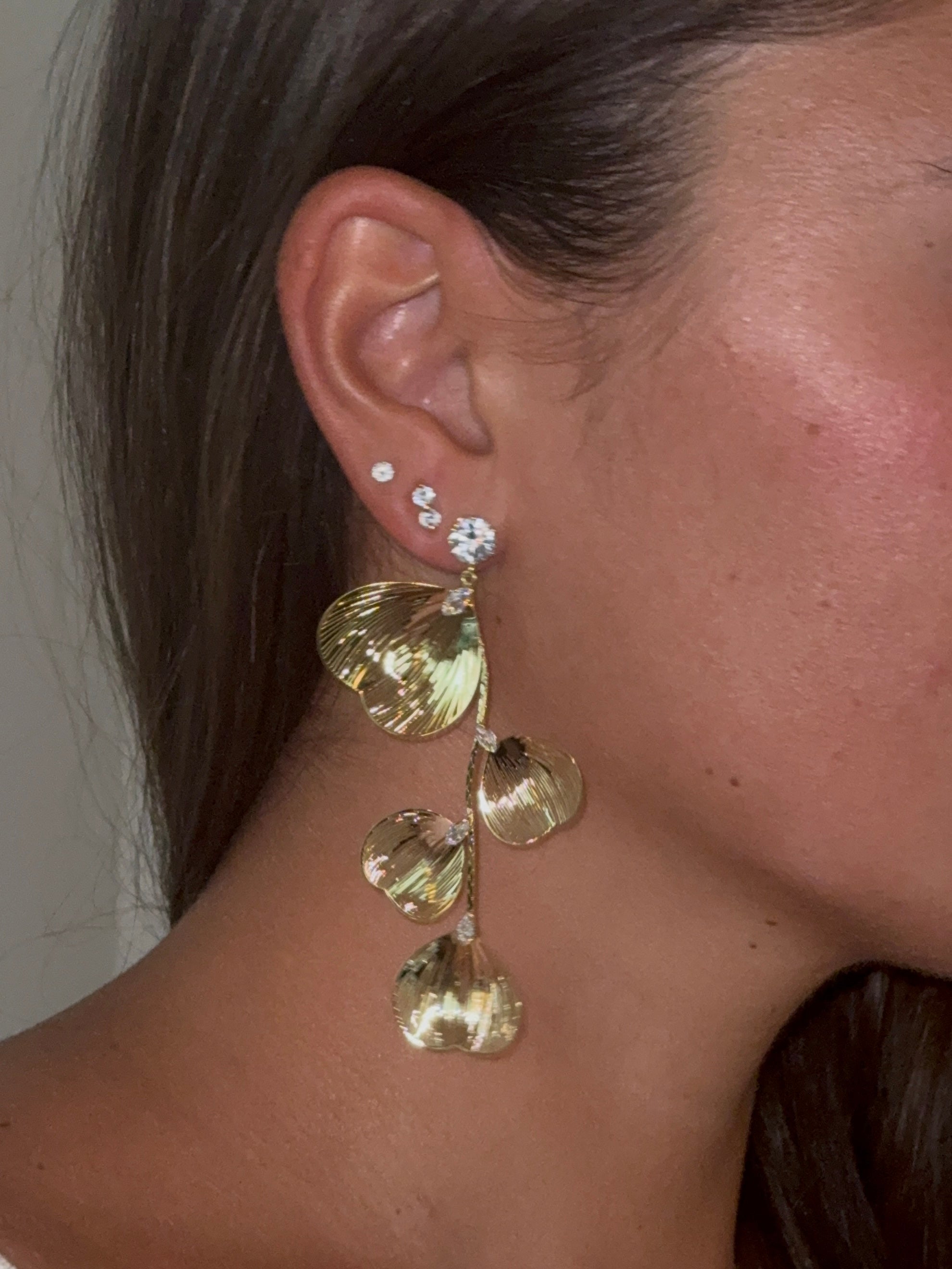 LUCKY PETAL EARRINGS