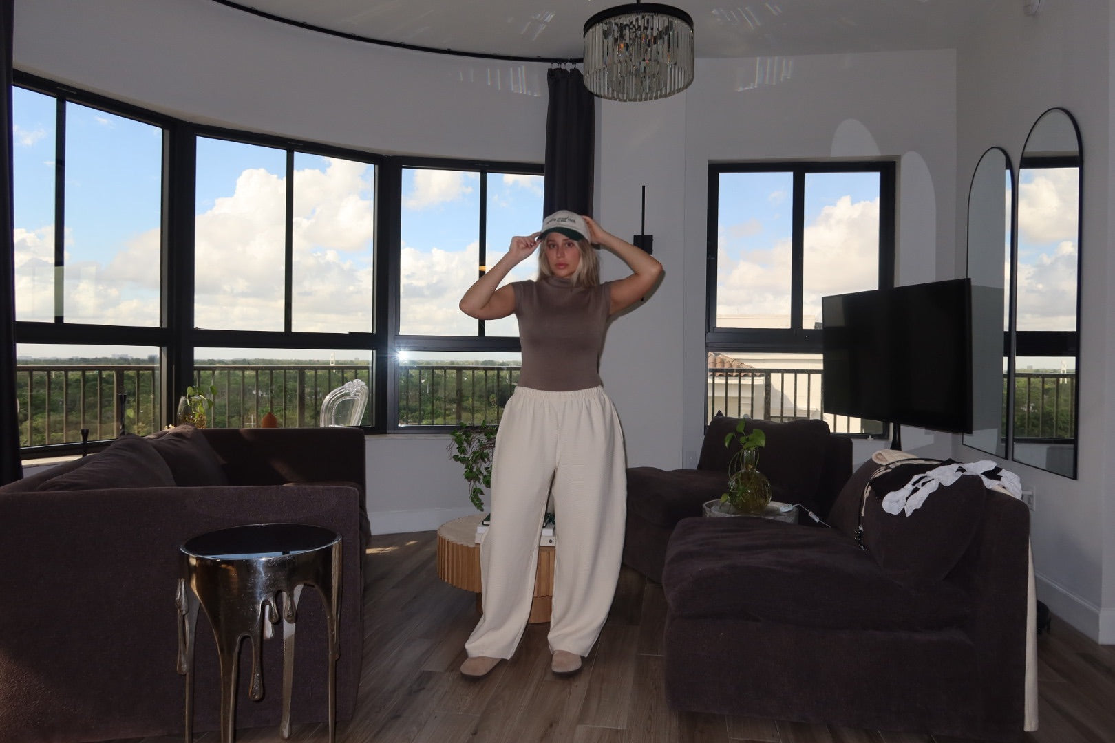 The Camden Barrel Pant