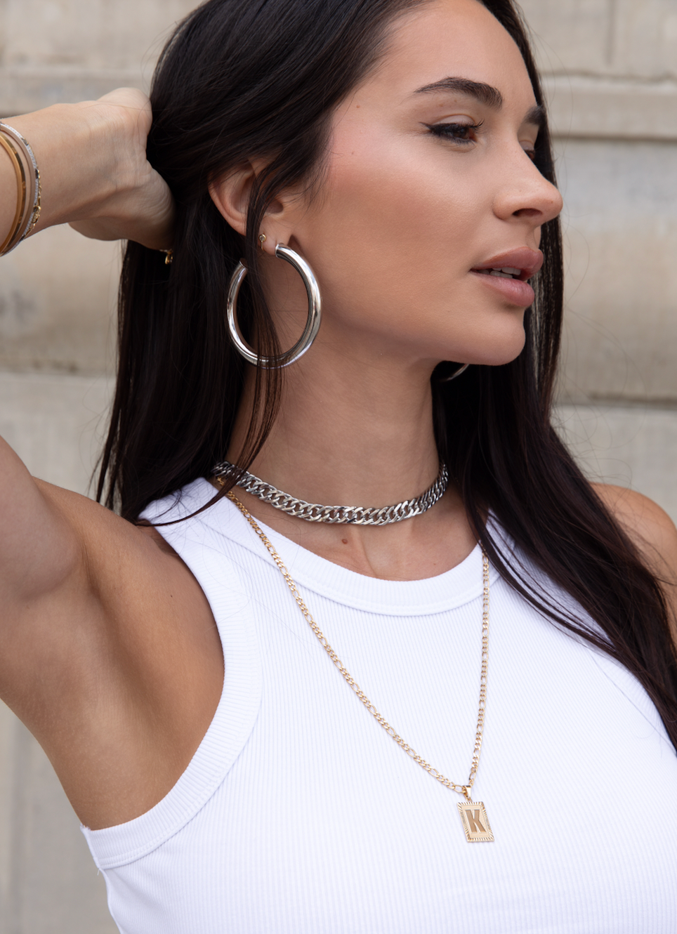 AURA CHOKER