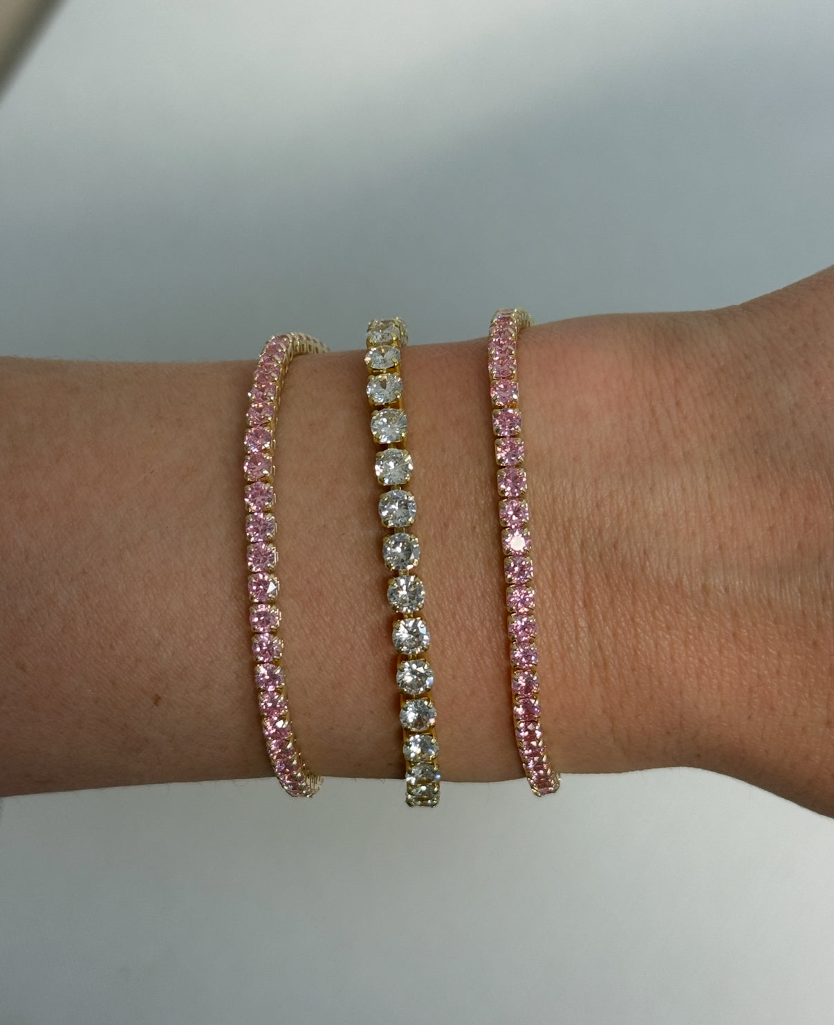 IMITATION PINK SAPPHIRE BOLO