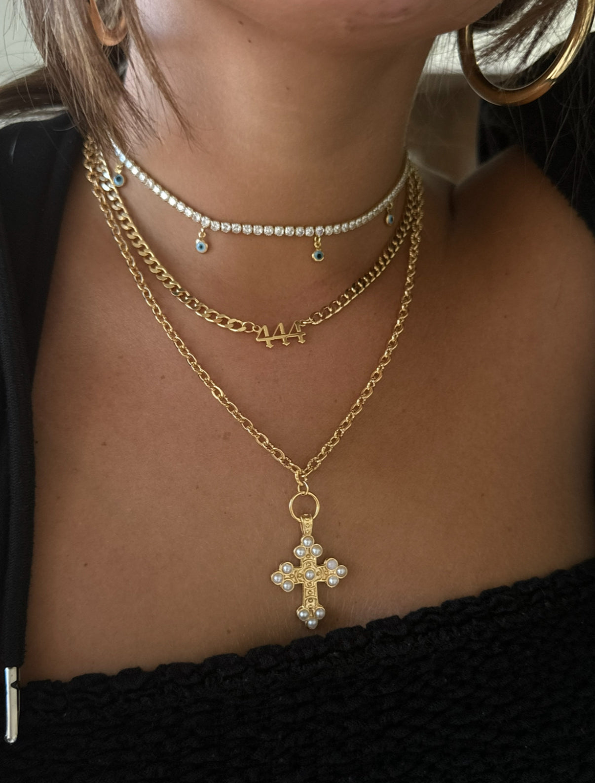 VINTAGE CROSS NECKLACE