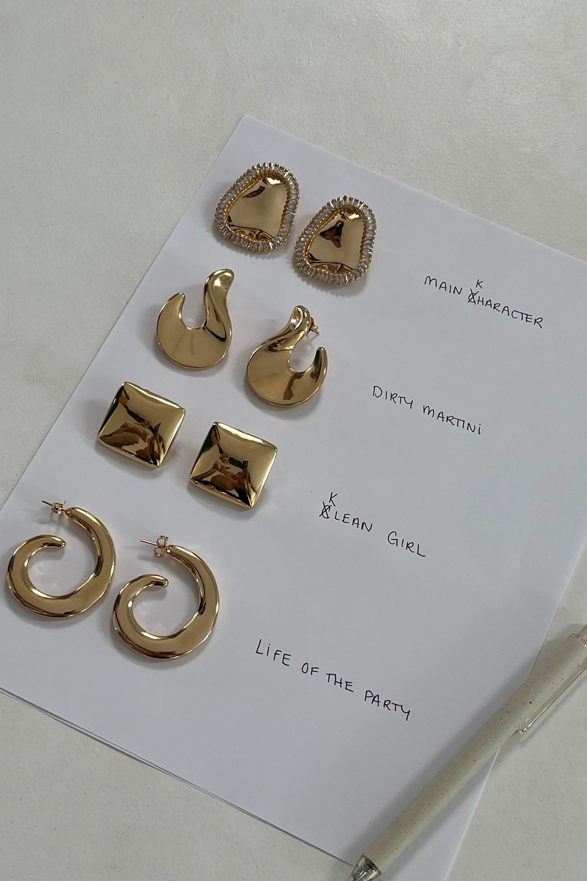 KLEAN GIRL EARRINGS