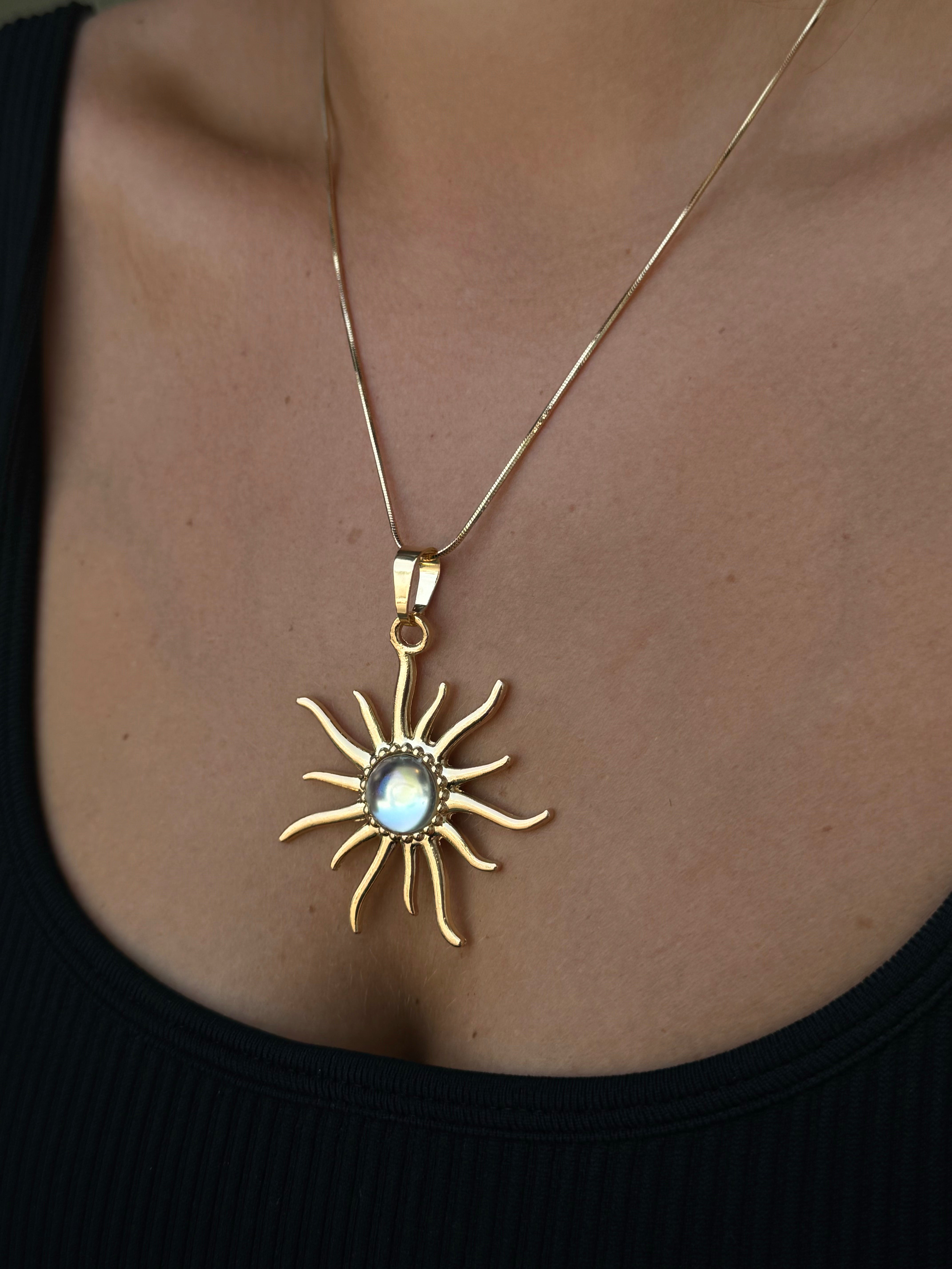 MERMAID SUN NECKLACE