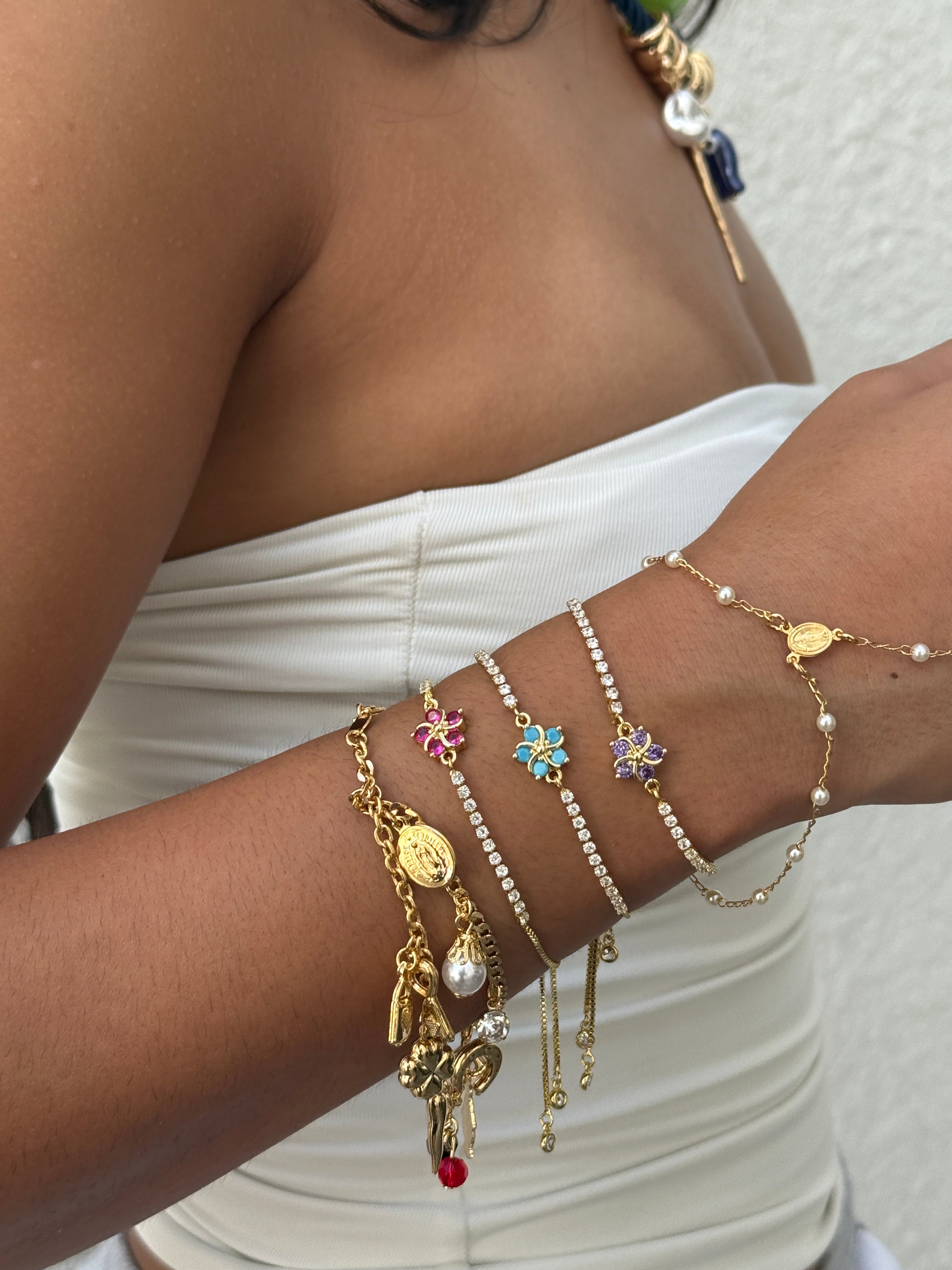 SHES SO LUCKY CHARM BRACELET