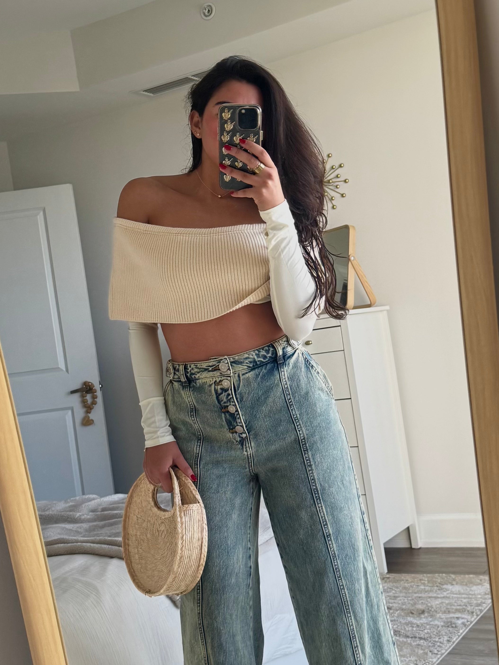 Khloé Ivory Crop
