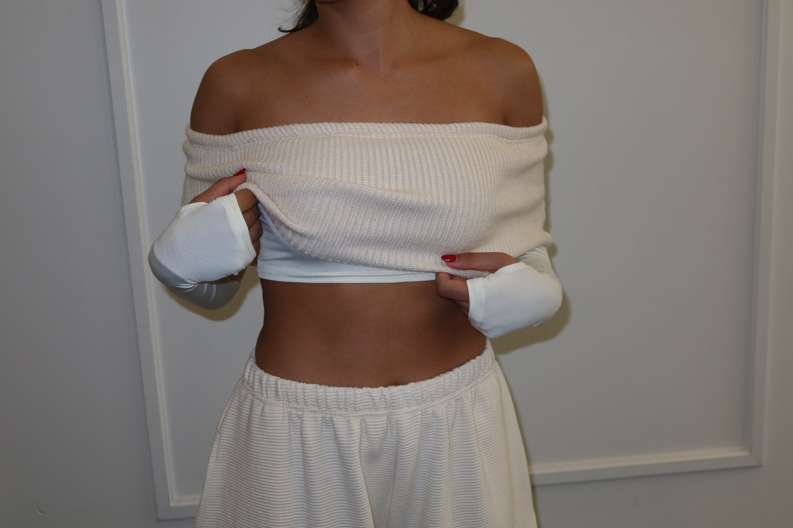 Khloé Ivory Crop