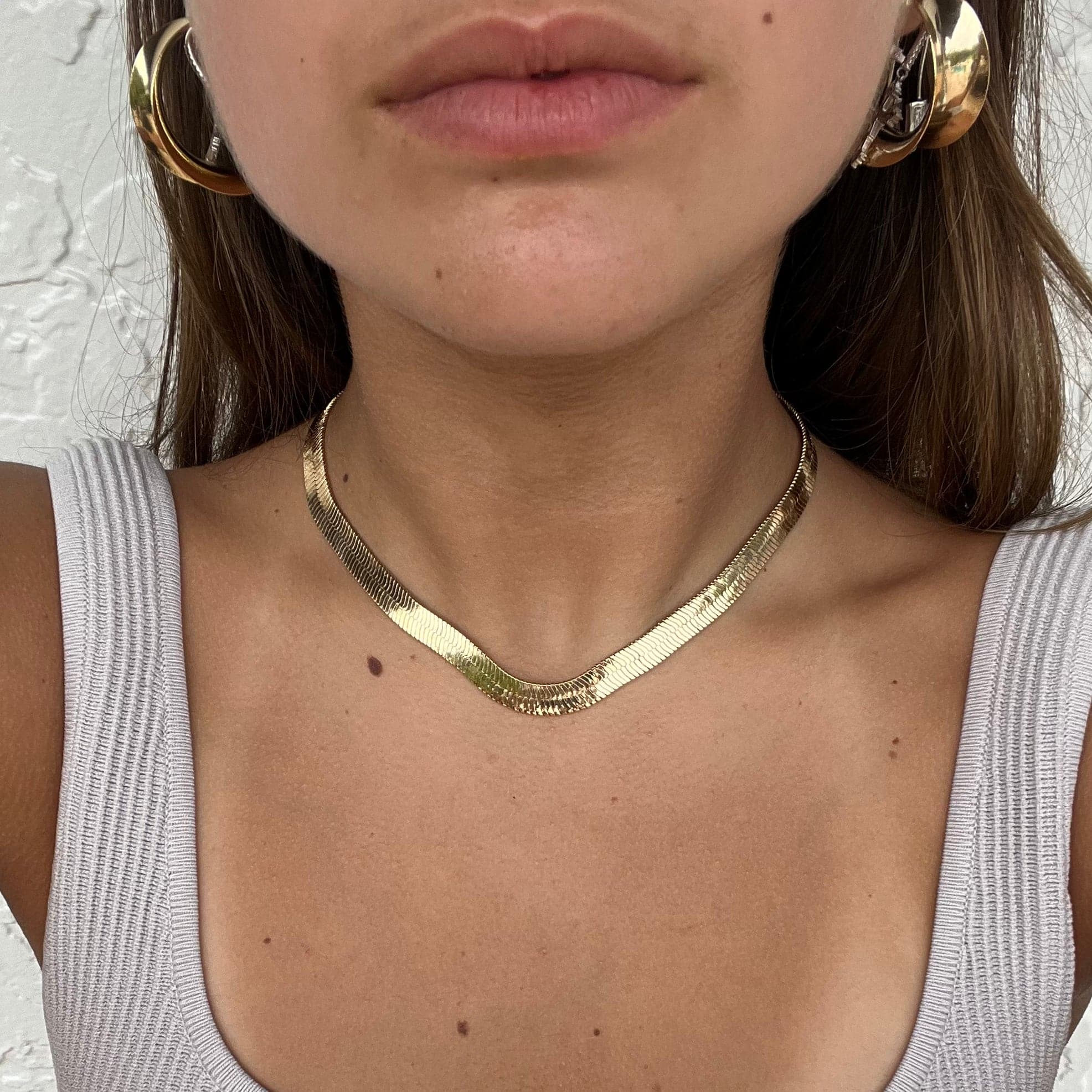 WIDE LIQUID GOLD CHOKER