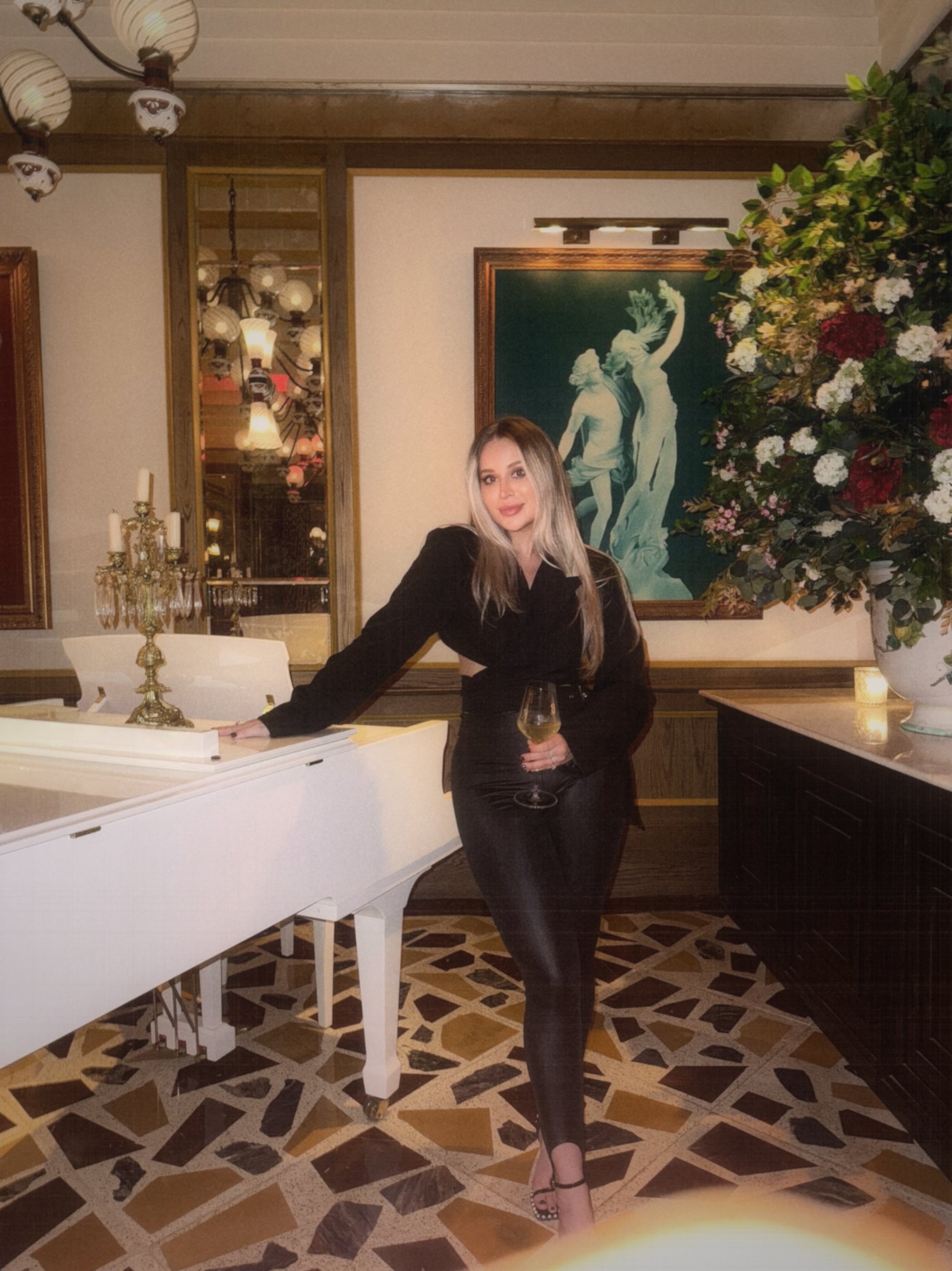 THE KROPPED STRUCTURED BLAZER