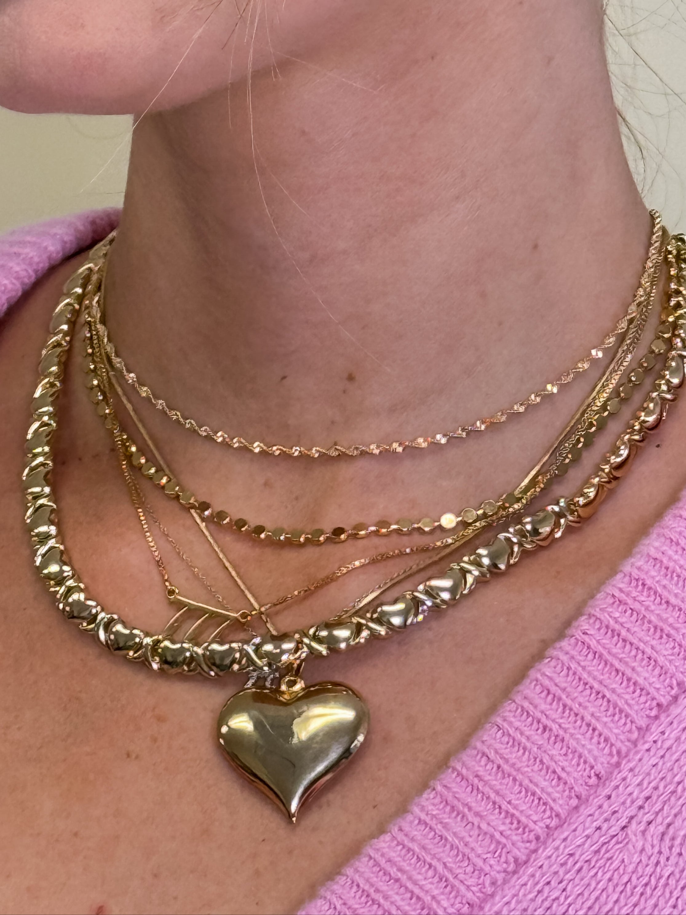 AMORA NECKLACE