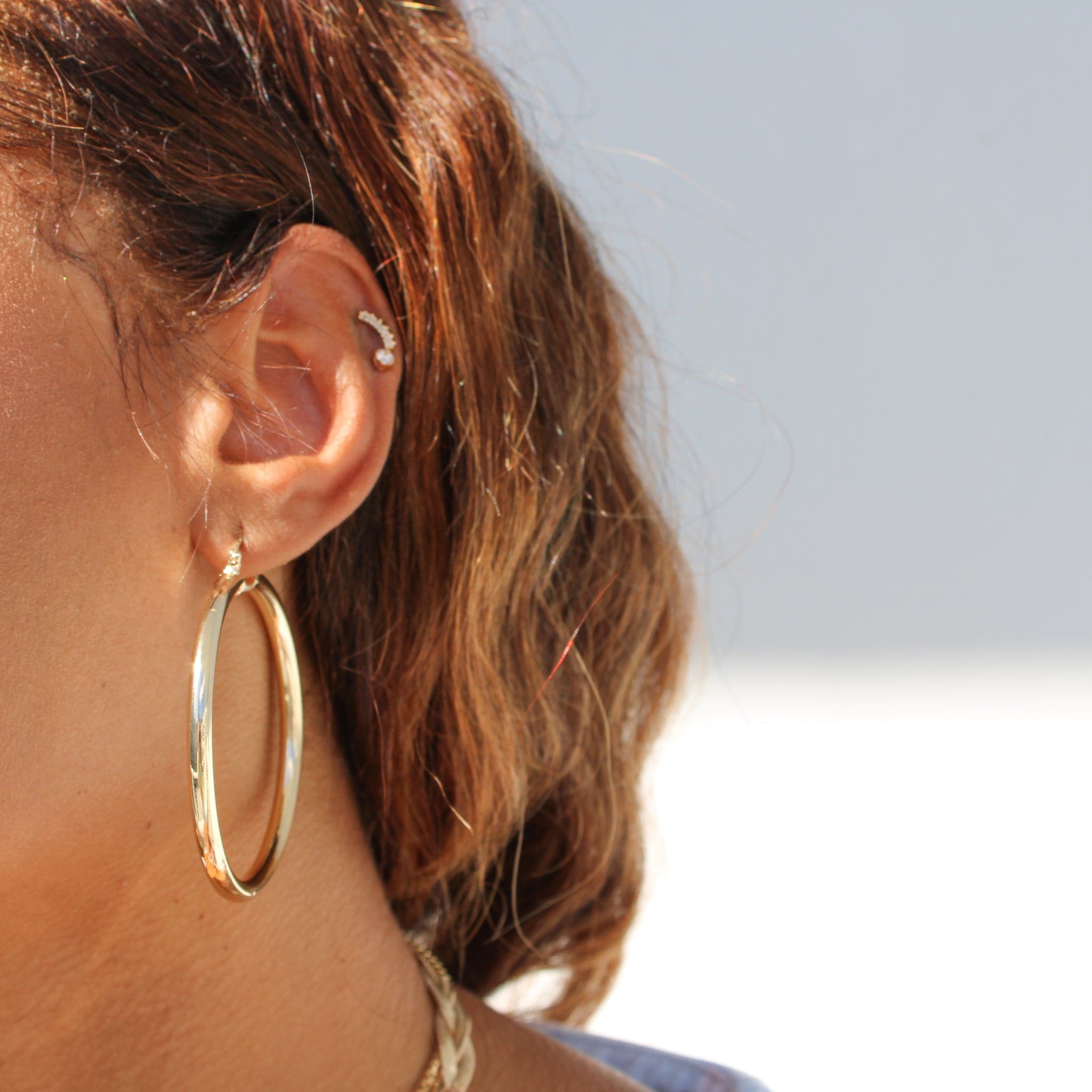 Kurve Studs - Kasa Karly